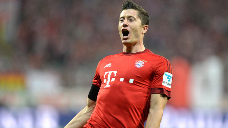 Robert Lewandowski is linked with a transfer from Bayern Munich to Liverpool and Barcelona.