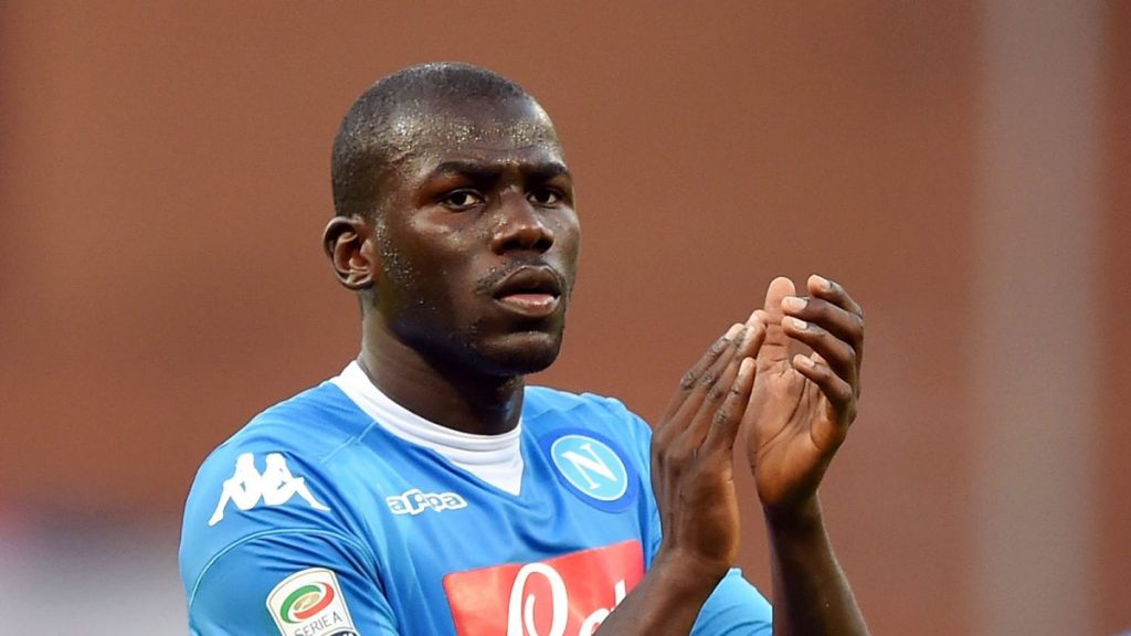 Liverpool are still interested in a transfer for Napoli defender, Kalidou Koulibaly.