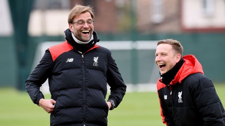 Liverpool assistant manager gives injury update on key leadership figure