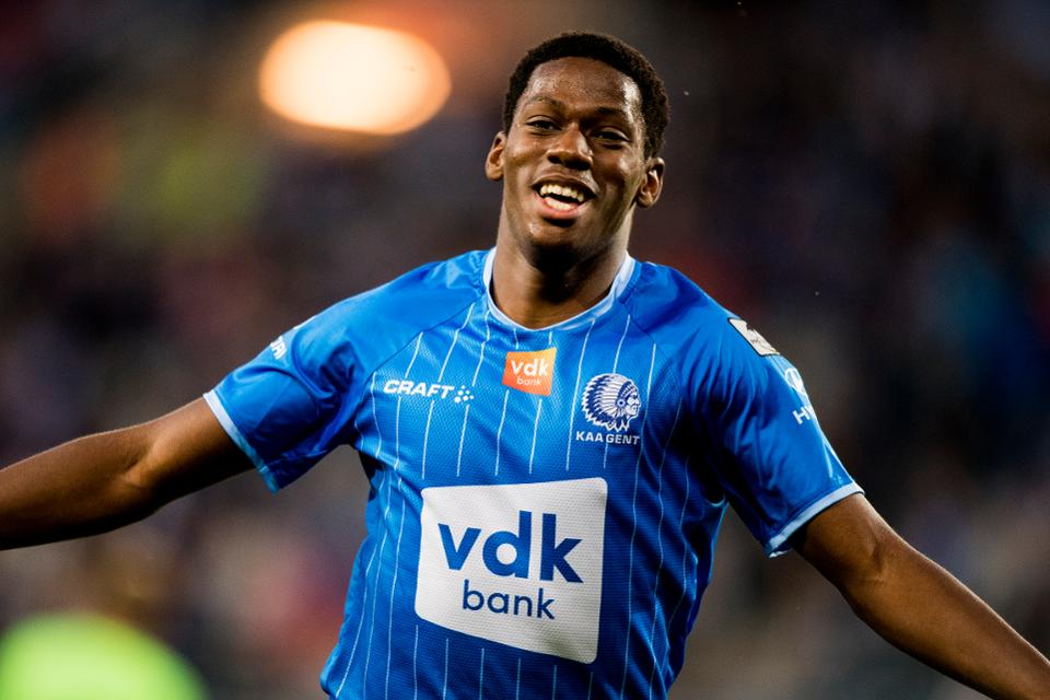 Arsenal join the race to sign Liverpool target Jonathan David. (Credit: Forbes)