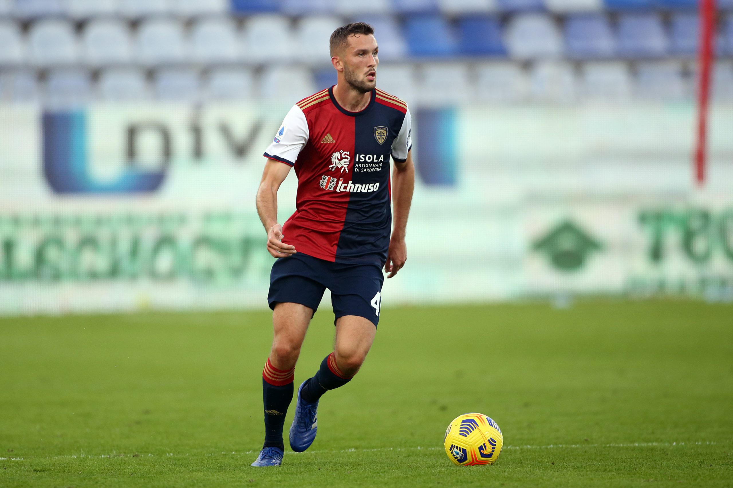 Liverpool want to sign Cagliari youngster Sebastian Walukiewicz. (GETTY Images)