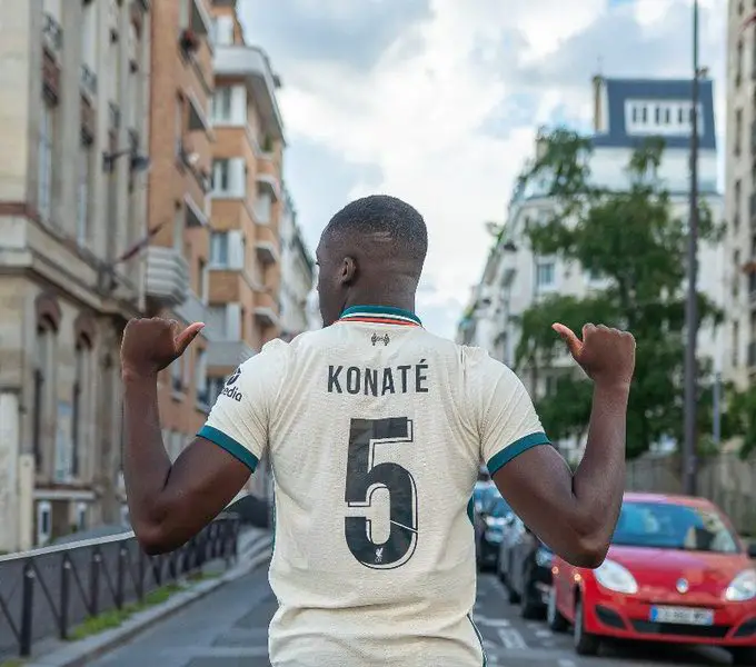 konate in liverpool shirt