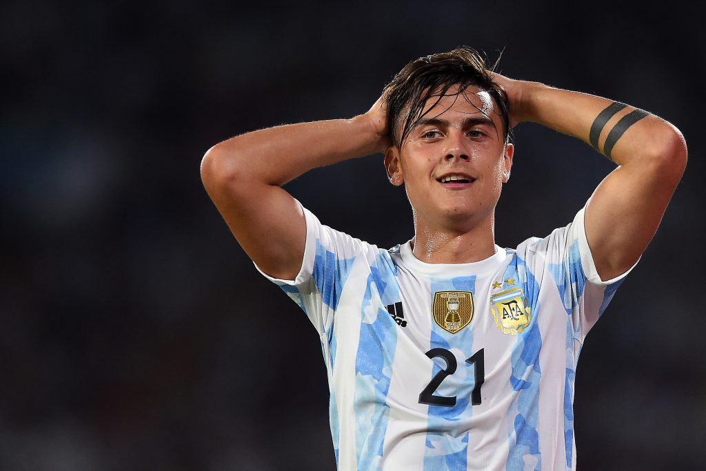 Transfer News: Paulo Dybala will leave Juventus this summer amidst Liverpool interest. (Photo by Marcelo Endelli/Getty Images)