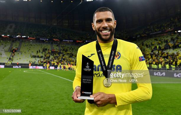 Villarreal ace Etienne Capoue brandishes Anfield as 'hell' ahead of their UEFA Champions League tie against Liverpool