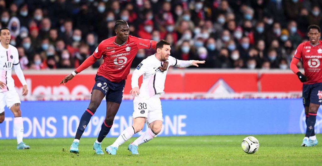 Amadou Onana in action for Lille. (Image: Ligue 1 website)