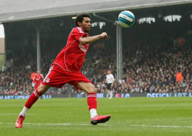 Jermaine Pennant believes that lack of business from Liverpool owners in the summer is hurting the club on the pitch.