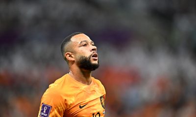Transfer News: Steve Nicol believes Liverpool should sign Memphis Depay.