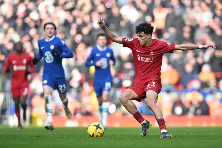 Liverpool's Spanish defender Stefan Bajcetic controls the ball.