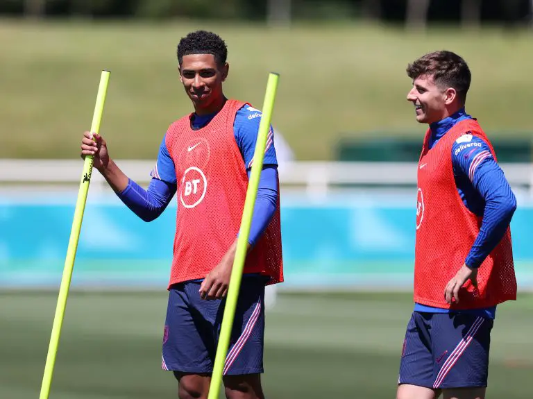 Jude Bellingham and Mason Mount during an England training session.