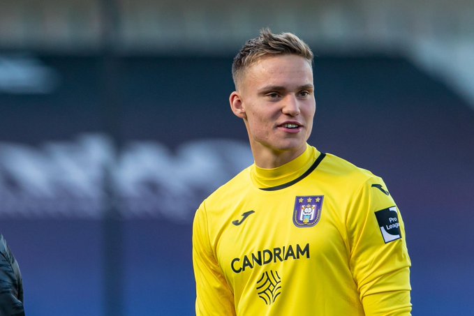 Bart Verbruggen of Anderlecht is being pursued by Liverpool for a transfer.