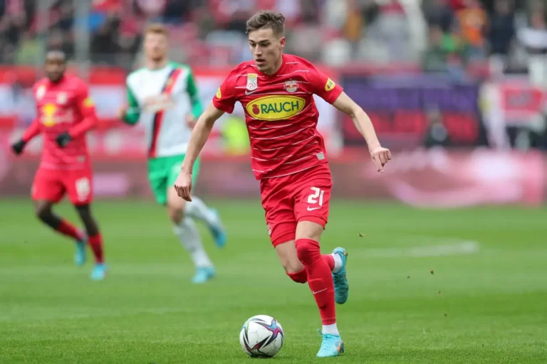 RB Salzburg name their price tag for Liverpool midfield target Luka Sucic.