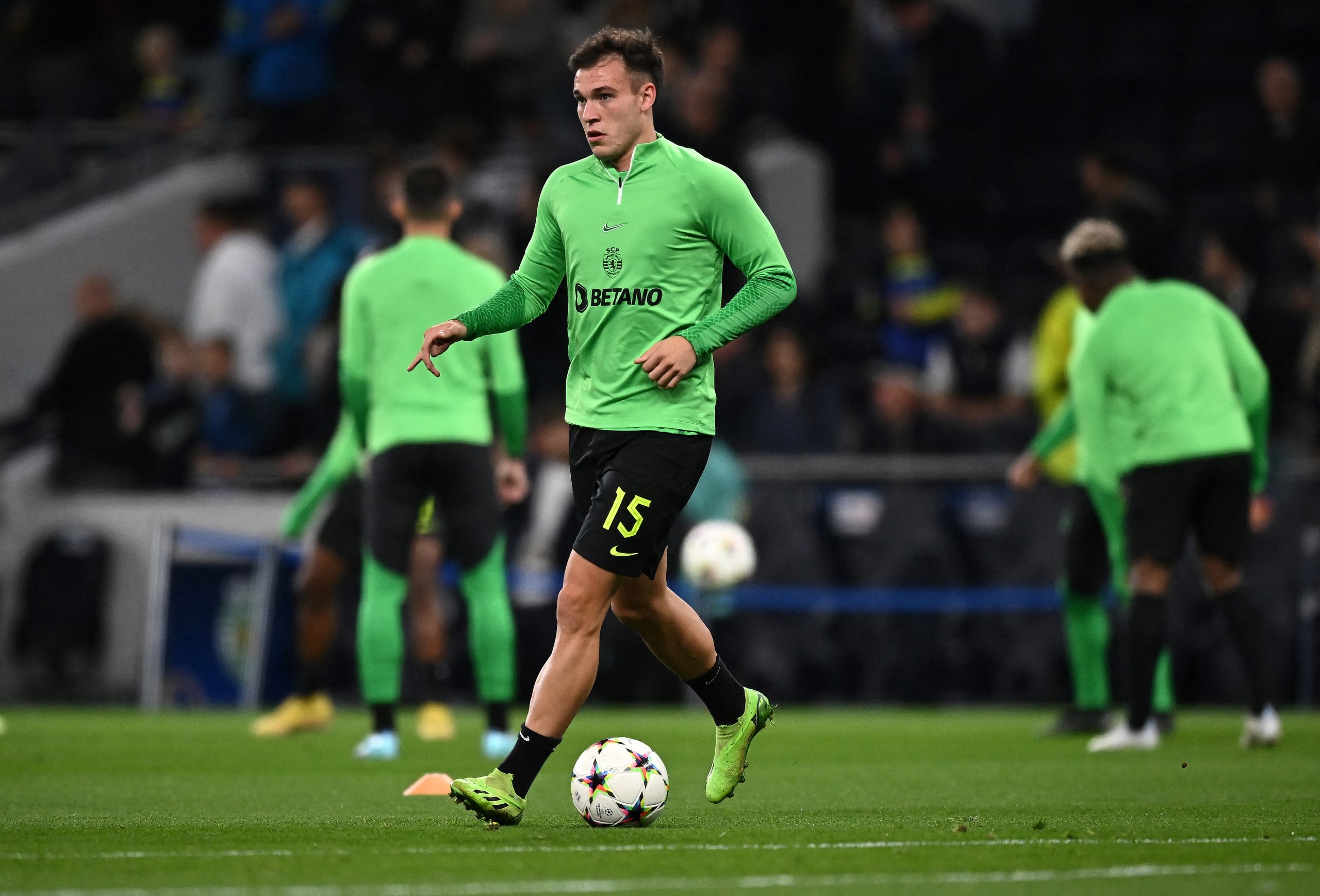 Sporting Lisbon's Uruguayan midfielder Manuel Ugarte warms up.