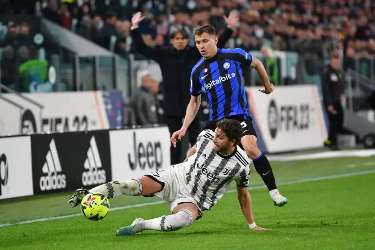 Manuel Locatelli of Juventus and Nicolo Barella of FC Internazionale.