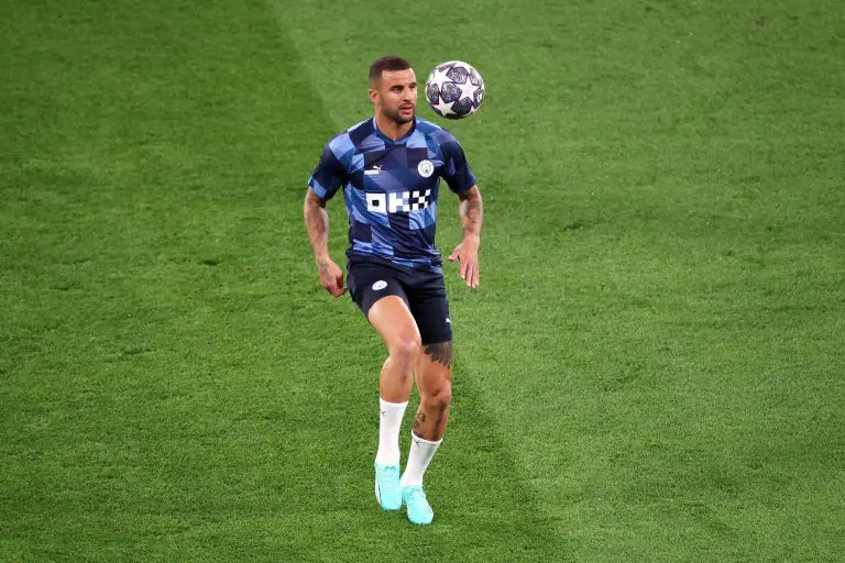 Kyle Walker of Manchester City warms up prior to the UEFA Champions League 2022/23 final.