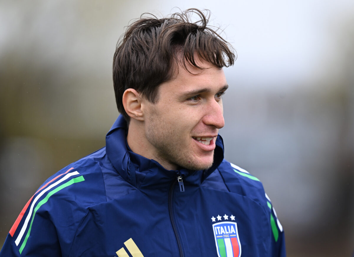 NEW YORK, NEW YORK - MARCH 23:  Federico Chiesa of Italy arrives before Italy training session at NY Red Bulls TG on March 23, 2024 in New York, New York.  (Photo by Claudio Villa/Getty Images)