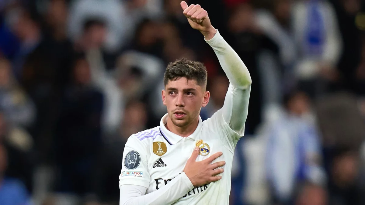 Liverpool are ready to offer €150 million to sign Real Madrid star Federico Valverde . 
