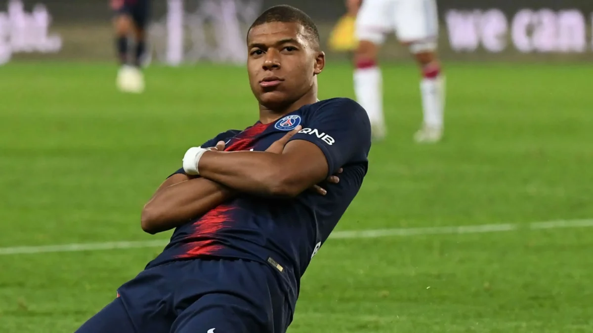 Mbappe could re-think about his future at the end of the summer.