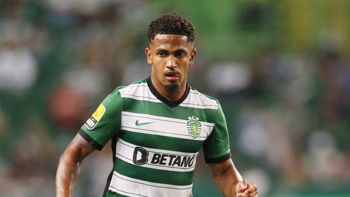 Liverpool are keeping tabs on the star winger of Sporting CP, Marcus Edwards, with a £30 million offer to accept.
