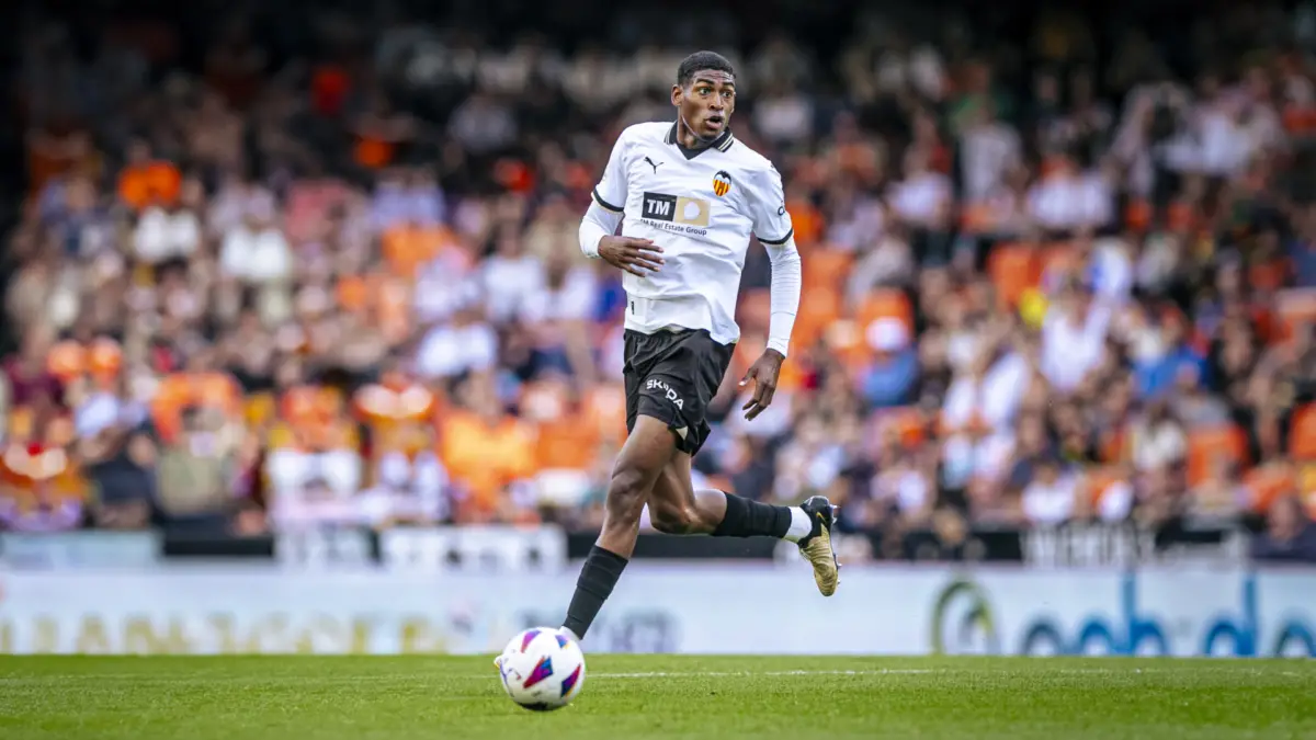 Liverpool eyeing Valencia star Cristhian Mosquera. 