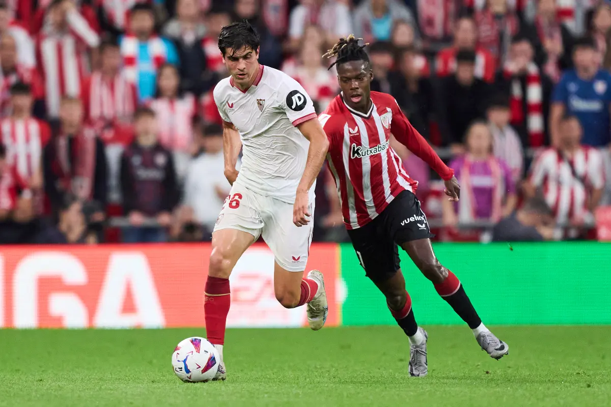 Juanlu Sánchez in action for Sevilla. (Photo by Juan Manuel Serrano Arce/Getty Images)