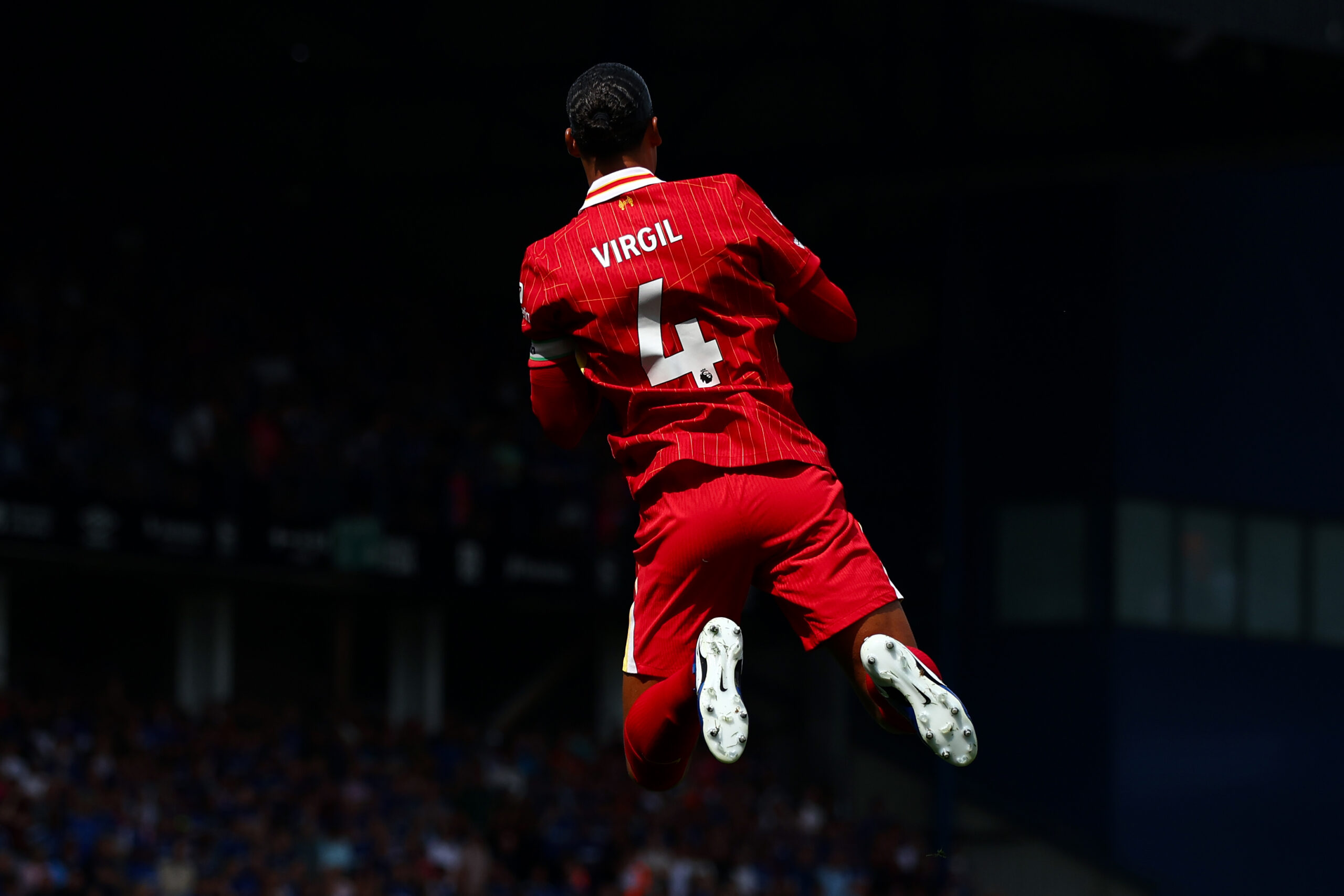 Virgil van Dijk's pre-match demand met as Liverpool beat Chelsea.